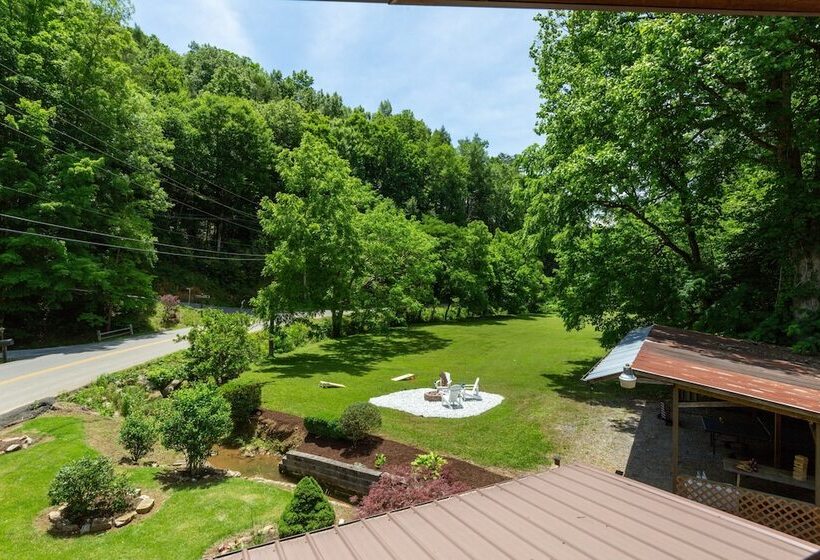 Carter Creek By Avantstay Secluded Yard W/ Creek + Suite