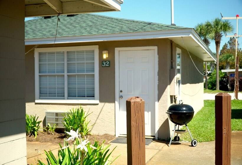 Cottages Christian Retreat