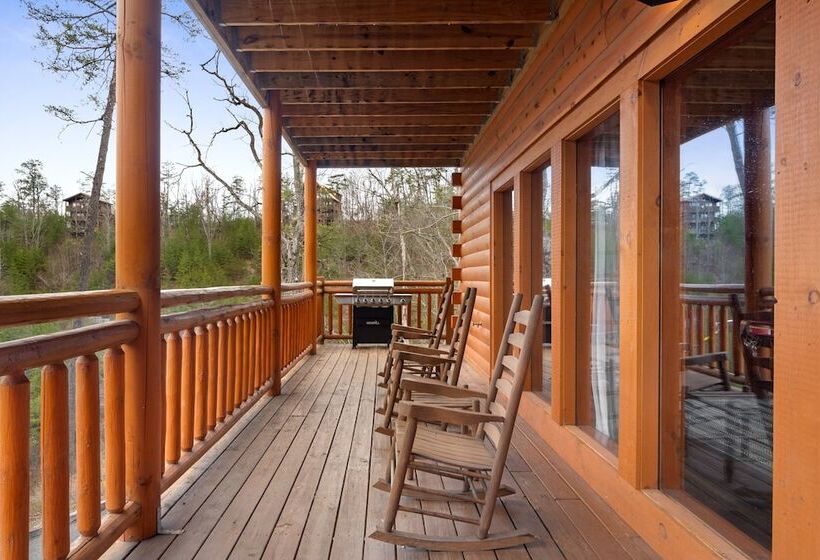 Crystalline By Avantstay High Altitude Retreat! W/ Movie Theatre, Indoor Pool, Hot Tub & Views!