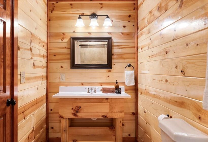 Crystalline By Avantstay High Altitude Retreat! W/ Movie Theatre, Indoor Pool, Hot Tub & Views!