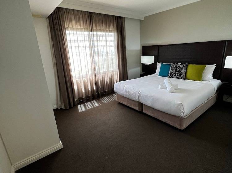 Darwin Esplanade Central Official