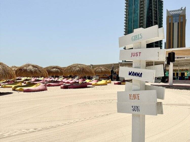 Delta Hotels City Center Doha