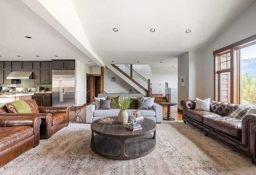 Dillon By Avantstay Private Mountain Home W/ Hot Tub W/ Views & Shuffleboard!