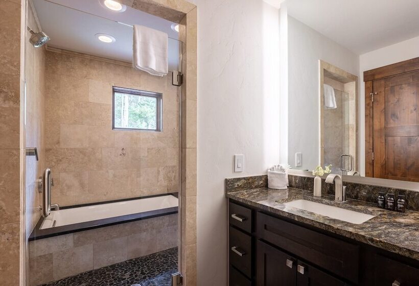 Dillon By Avantstay Private Mountain Home W/ Hot Tub W/ Views & Shuffleboard!