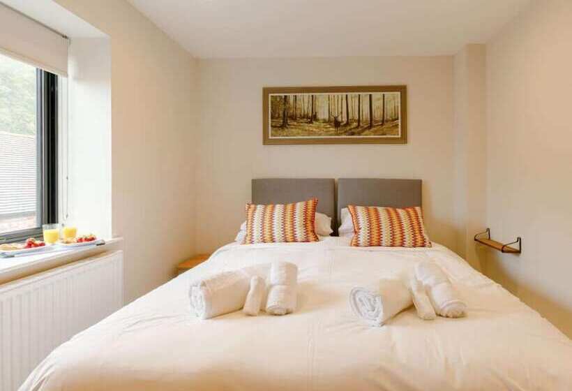 Fawn Cottage, Disabled Adapted 3 Bedroom Hot Tub