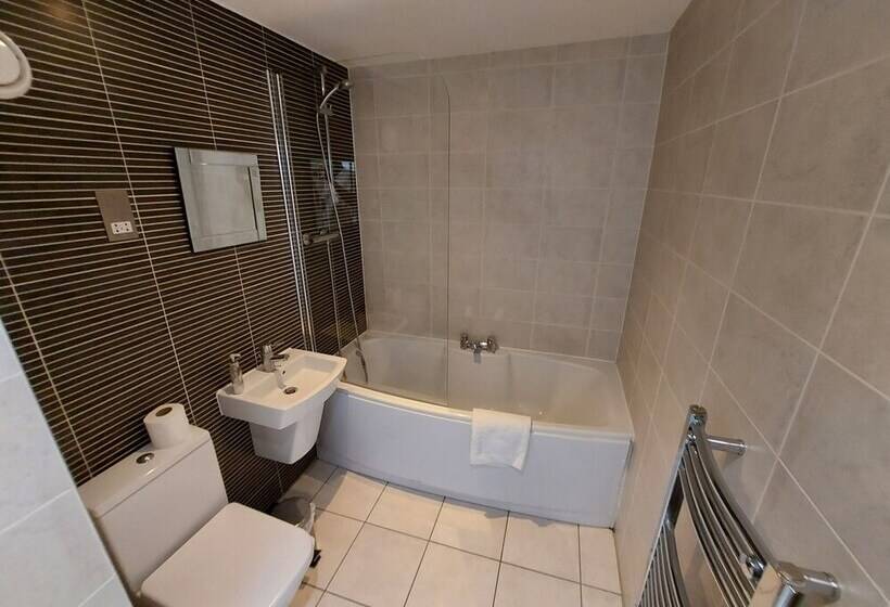 Feel At Home Nottingham