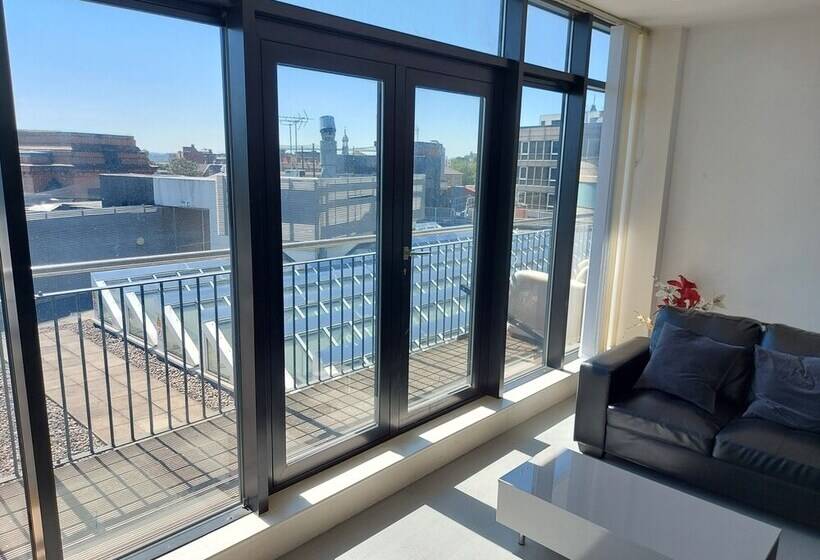 Feel At Home Nottingham