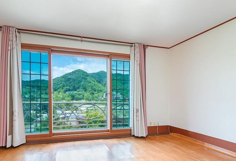 Gangchon Chocolate World Pension