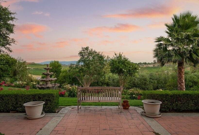 Grand Contento By Avantstay Extraordinary Estate W/ Pool & Movie Room