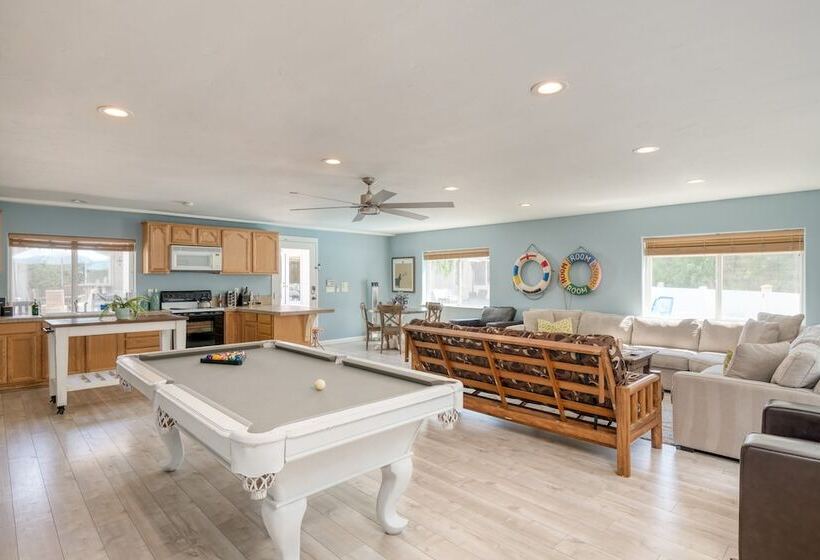 Grand Contento By Avantstay Extraordinary Estate W/ Pool & Movie Room