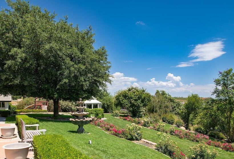 Grand Contento By Avantstay Extraordinary Estate W/ Pool & Movie Room