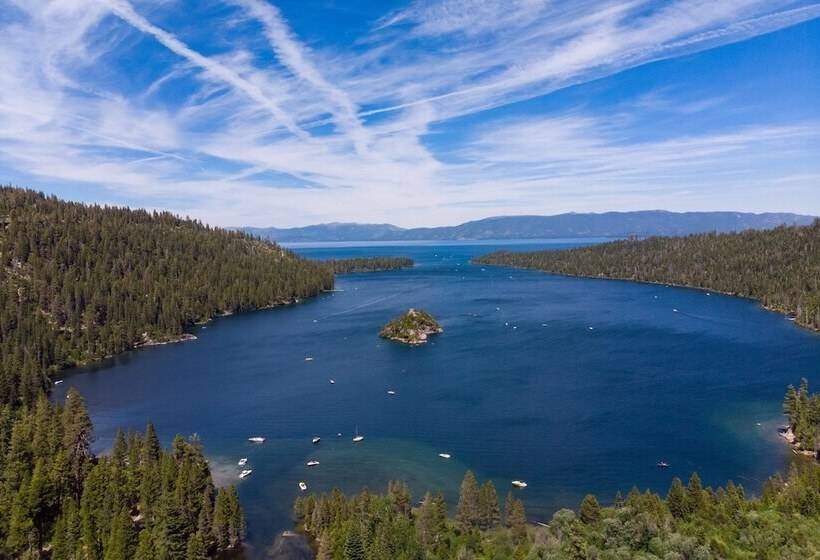 Henderson By Avantstay Lake View! Walk To Beach, Garwoods & More!