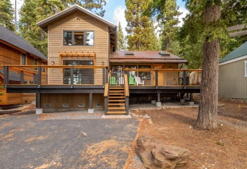 Henderson By Avantstay Lake View! Walk To Beach, Garwoods & More!