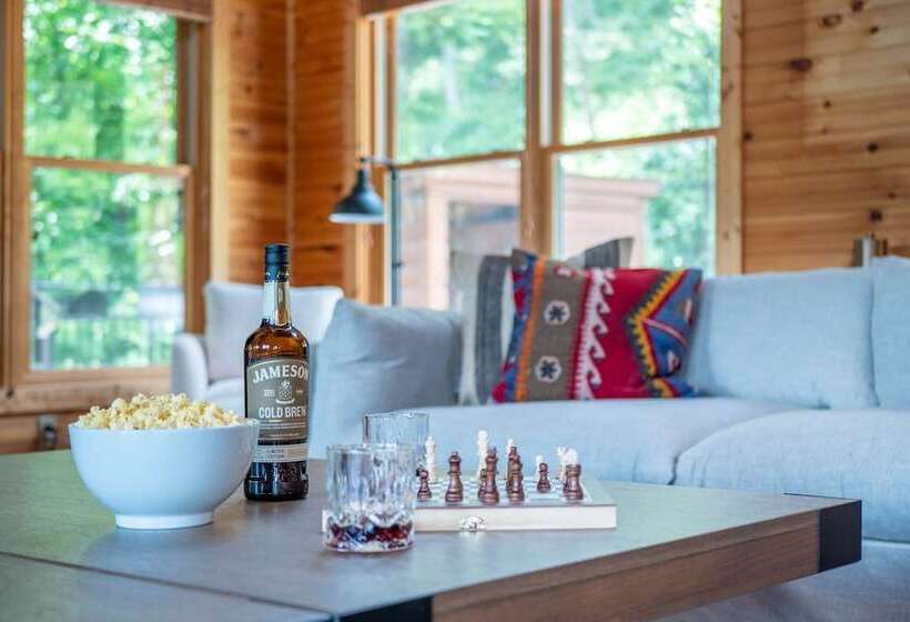 Hickory Ridge By Avantstay Incredible Private Elevated Cabin Sleeps 20!