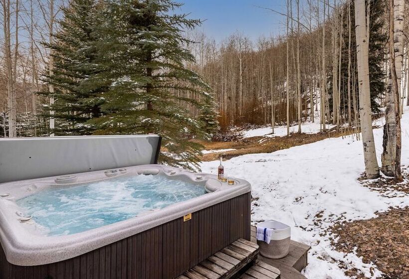 Highline By Avantstay Breathtaking Mountain Home W/ Hot Tub & Views