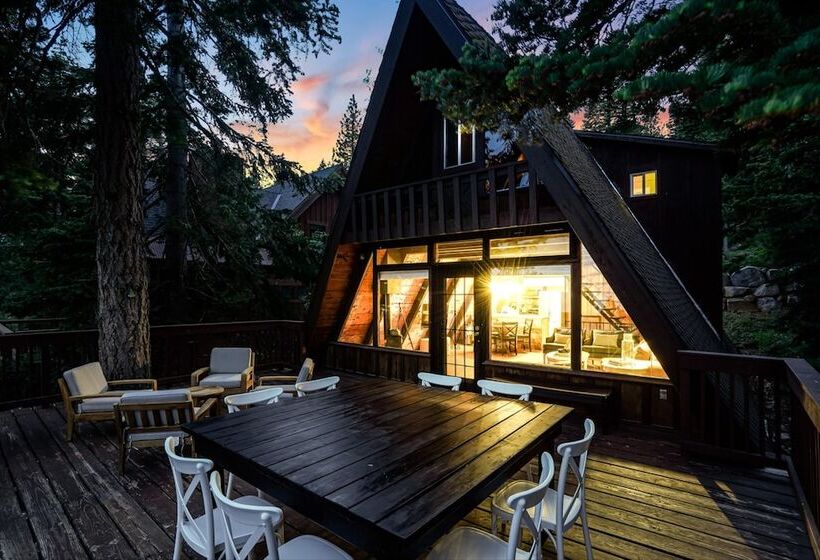 Horizon By Avantstay Stunning A Frame Cabin W/ Hot Tub, Billiards, Lake Views