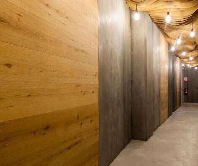 مسافرخانه Nalu Valencia Boutique Rooms