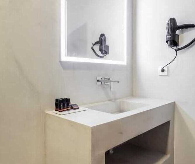 مسافرخانه Nalu Valencia Boutique Rooms