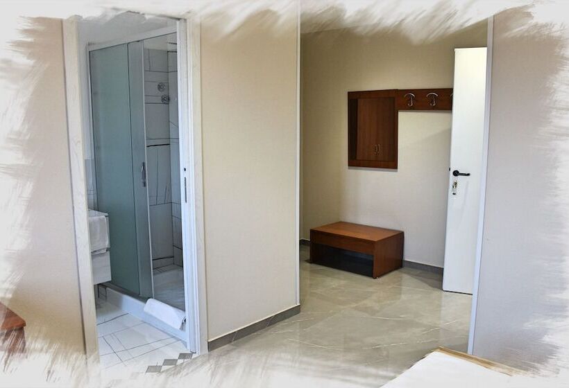 فندق فئة نجمة واحدة Park