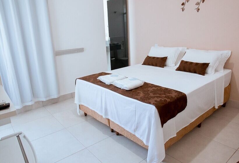 فندق فئة نجمة واحدة Pousada Shalom Capitólio