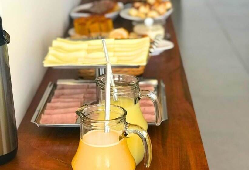 فندق فئة نجمة واحدة Pousada Shalom Capitólio