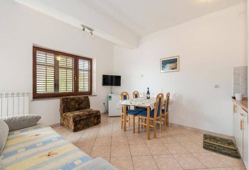 Отель Apartments Villa Adria