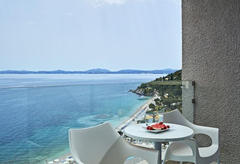 酒店 Atlantica Nissaki Beach   Adults Only