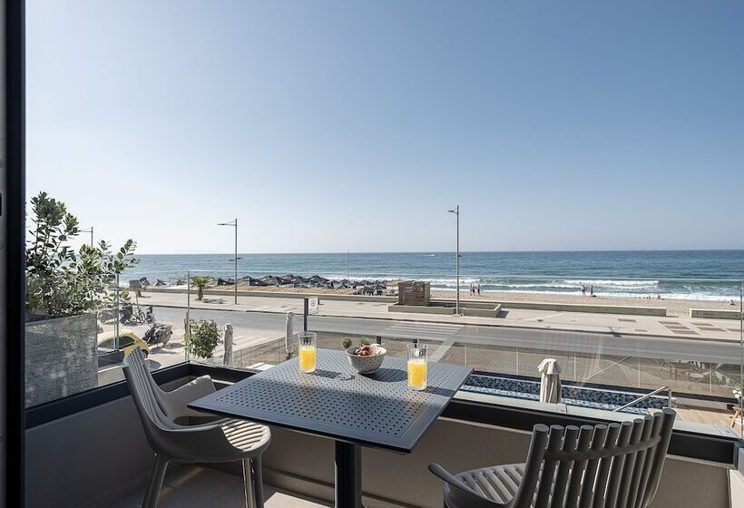 Отель Calla Luxury Seafront Suites