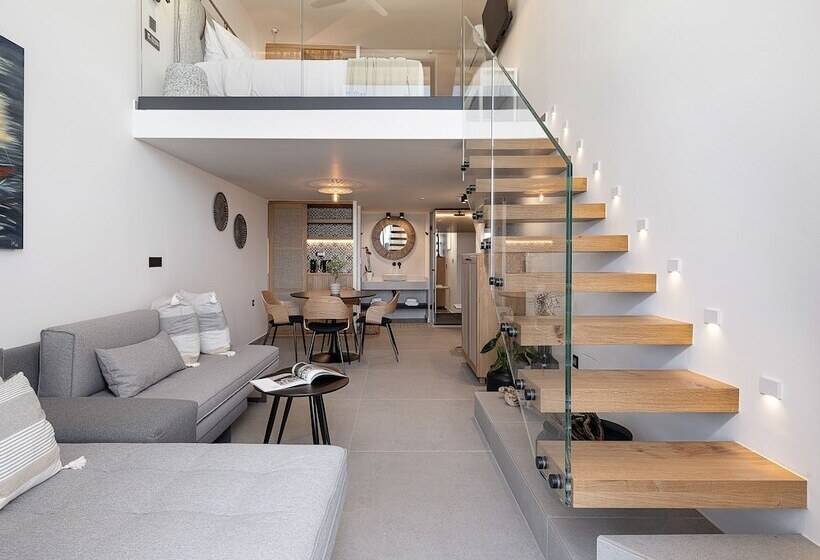 Отель Calla Luxury Seafront Suites