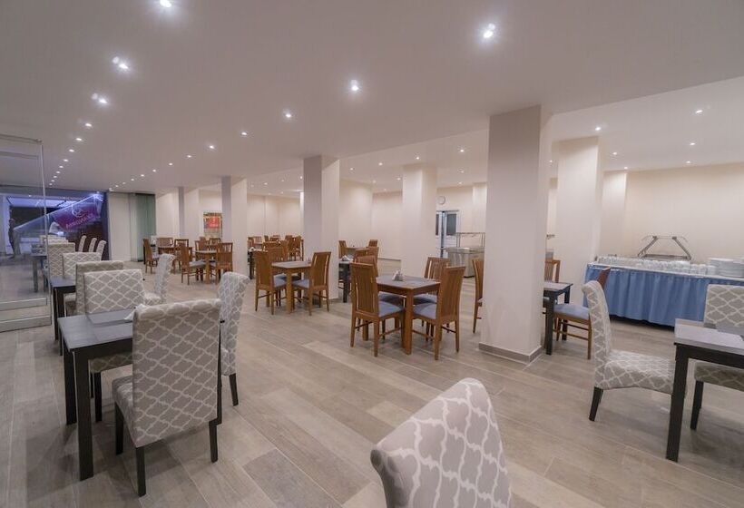 فندق Corfu Maris Bellos