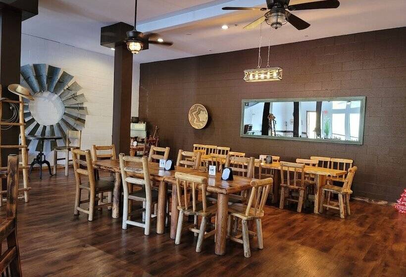 酒店 Creekside Lodge And Cabins