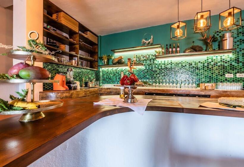 هتل Ecolife Tenerife