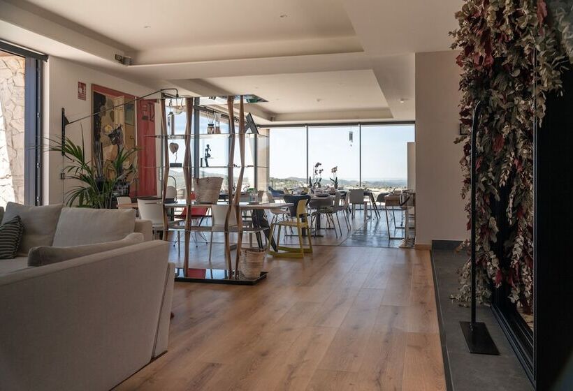 هتل Es Desconecta2