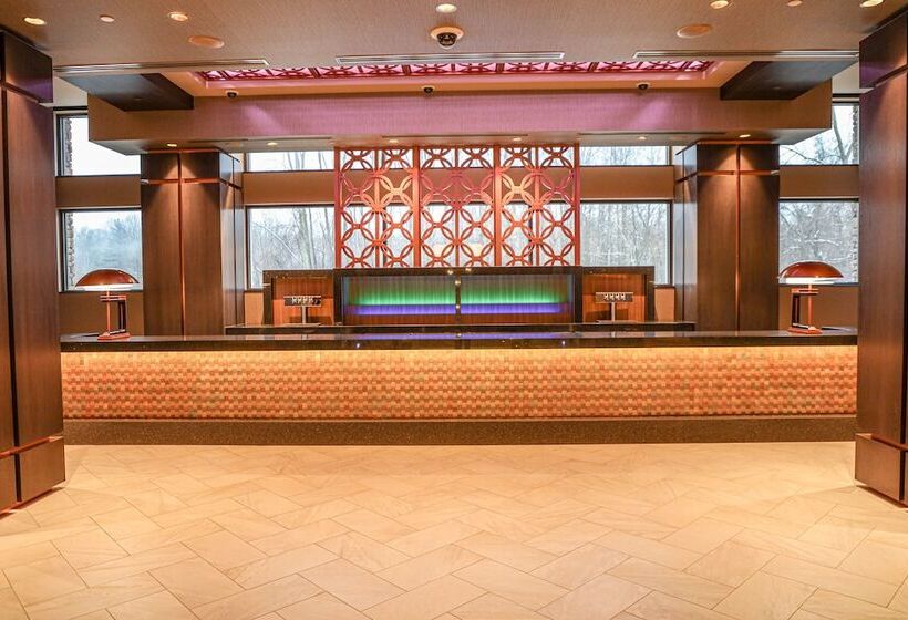 هتل Four Winds Casino South Bend