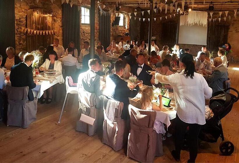 호텔 Hof Wetzenow Self Check In