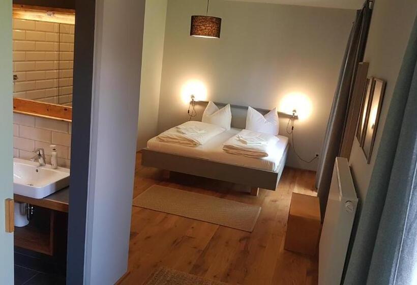 호텔 Hof Wetzenow Self Check In