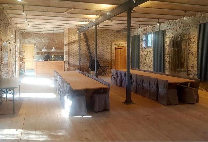 호텔 Hof Wetzenow Self Check In