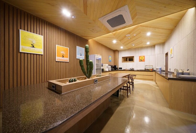 Hotel Yeonggwang Hound