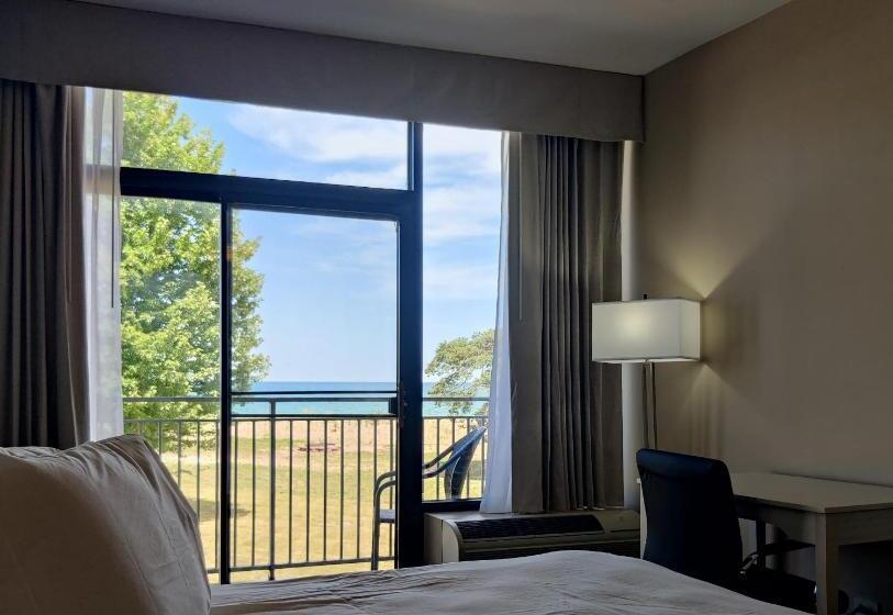 فندق Illinois Beach