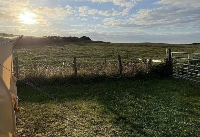 בית מלון כפרי Impeccable 1 Bed Bell Tent Near Holyhead