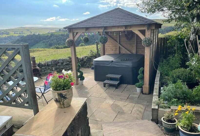 בית מלון כפרי Inviting 4 Berth Caravan In Hebden Bridge