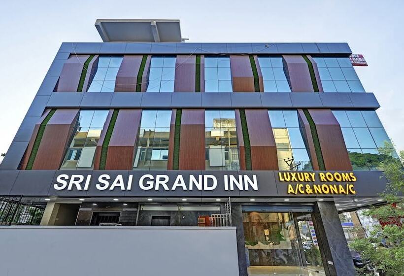 Itsy Hotels Sri Sai Grand Inn
