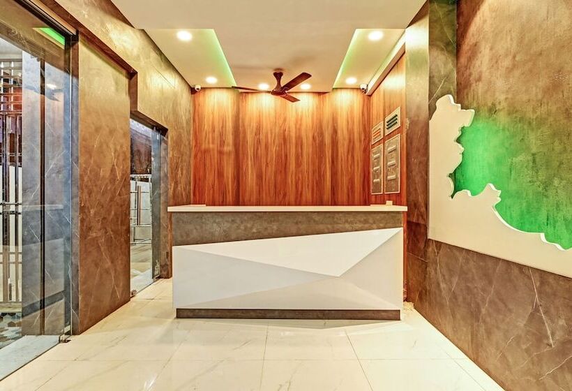 Itsy Hotels Sri Sai Grand Inn