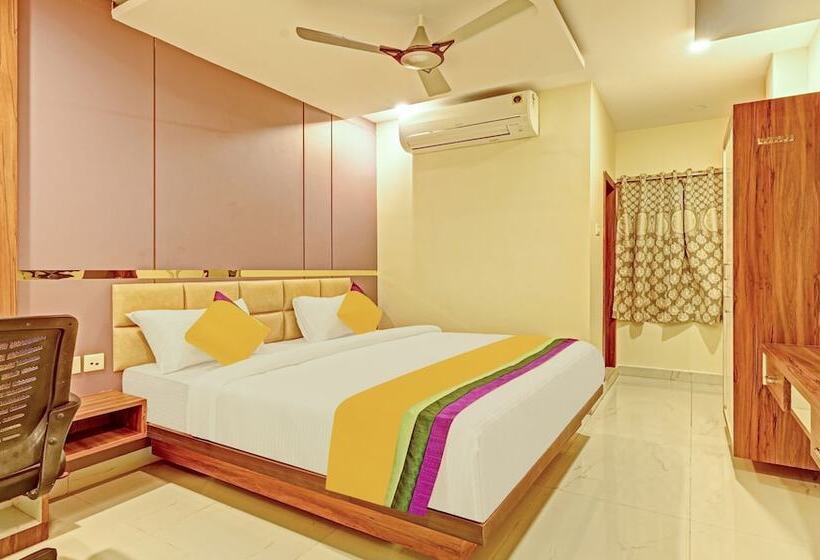 Itsy Hotels Sri Sai Grand Inn