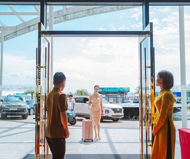 هتل Muong Thanh Luxury Xuan Thanh