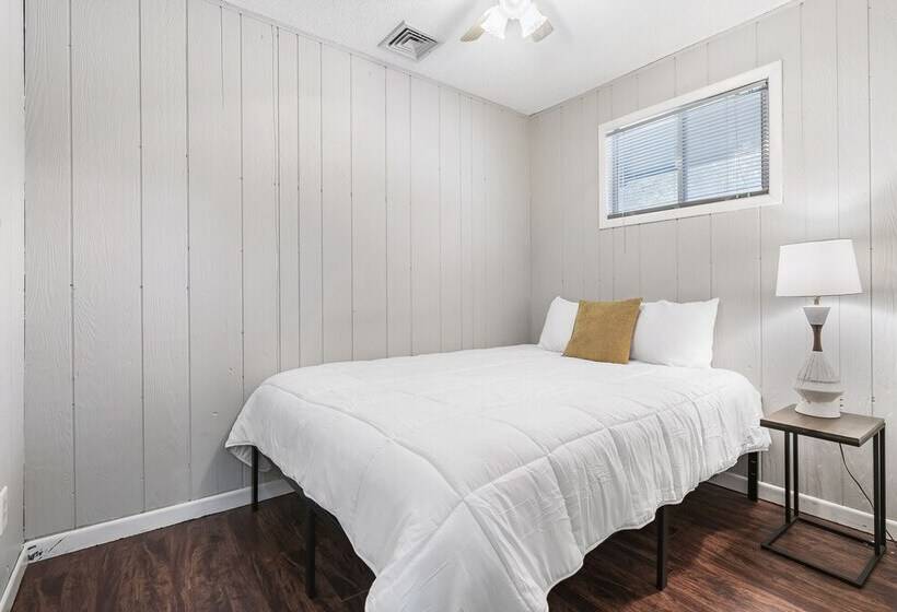 호텔 Kimberling Cove C1