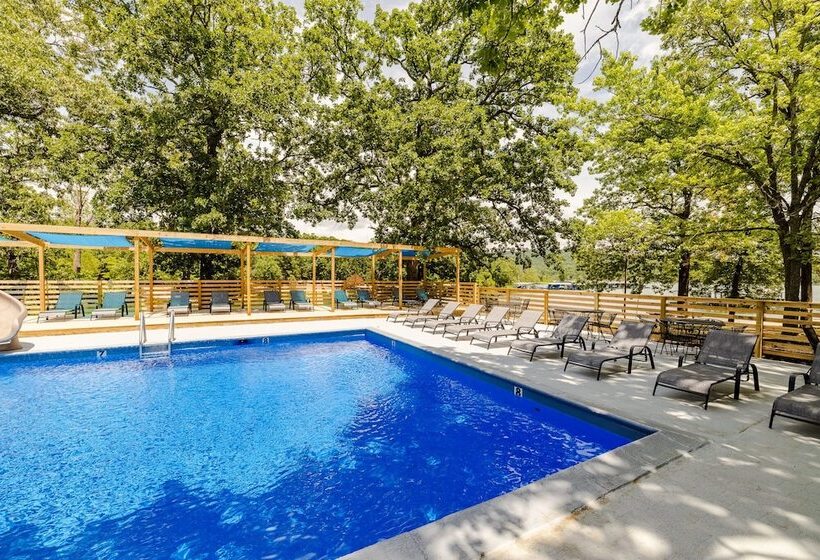 فندق Kimberling Cove C4