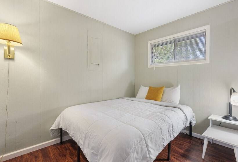 فندق Kimberling Cove C4