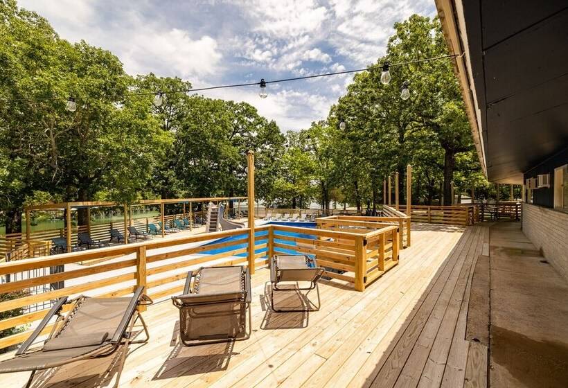 فندق Kimberling Cove D1