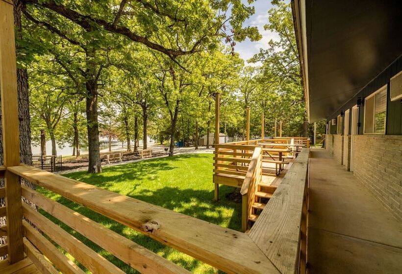 فندق Kimberling Cove H21